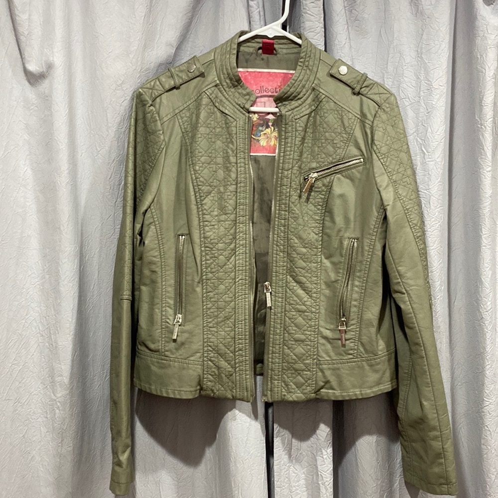 Women’s Jacket